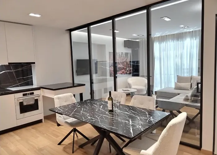Luxury Apartment With Unique Design In Kolonaki